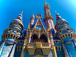 Download and use 7,000+ disney castle stock photos for free. Disney Makes Progress On Cinderella Castle S 50th Anniversary Decor