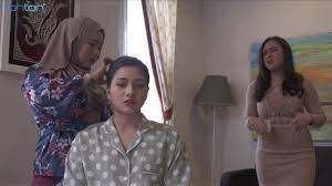 Drama ini membariskan pelakon hebat seperti aqasha, emelda rosmila, nafiz muaz, azhan rani, taufiq hanafi, zamarul hisham dan ramai. Highlight Episod 1 Inai Yang Hilang Youtube