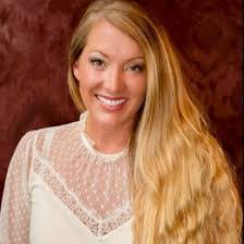 Amanda Parlier's Instagram, Twitter & Facebook