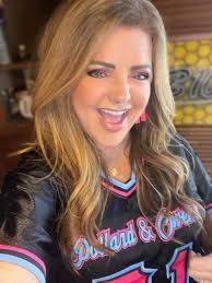 Dothan's MORNING SHOW!! POLLARD & OWENS! We love you guys!! THANKYOU FOR  LISTENING!! The best photog ever!!! @kimberly lackey