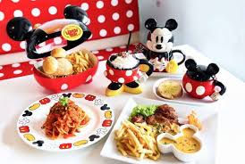 It has a high ceilings and massive windows; 11 Best Cafes At Mount Austin In Johor Bahru That Are So Worth Visiting