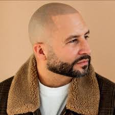 Kelly Haddix's Instagram, Twitter & Facebook