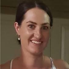 Felicity Mott's Instagram, Twitter & Facebook