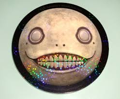 『ニーア オートマタ』（nier:automata）は、2017年にスクウェア・エニックスより発売されたplaystation 4用アクションrpg 4。日本では2017年2月23日に発売 5。2017年3月7日に米国で、同年3月10日には欧州で発売された 5。。 ãƒ¤ãƒ•ã‚ªã‚¯ ã‚¹ã‚¯ã‚¨ãƒ‹ã‚«ãƒ•ã‚§ ãƒ‹ãƒ¼ã‚¢ã‚ªãƒ¼ãƒˆãƒžã‚¿ Nier Automata