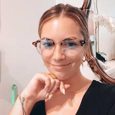 Hannah Twichell (@headbandzandhandbagz) • Instagram photos and videos