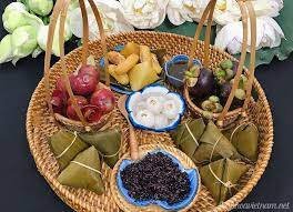 Vào ngày tết đoan ngọ hay tết diệt sâu bọ, người dân thường chuẩn bị mâm cỗ cúng tết đoan ngọ để dâng lên tổ tiên. Cach Cung Táº¿t Ä'oan Ngá» á»Ÿ Viá»‡t Nam VÄƒn Hoa Viá»‡t Nam