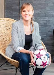 La periodista y conductora de programas deportivos en fox sports méxico marion reimers, hace un llamado a apoyar a las personas lgbt desde su posición de pri. Marion Reimers La Mujer Yel Deporate Tiempos Del Feminisma