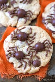 Scare The Kids With These Creepy Spider Chocolate Chip Cookies For Halloween In 2020 Food Chocolate Chip Cookies Cookies Recipes Chocolate Chip