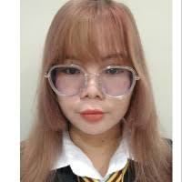 8 "Apple Vergara" profiles