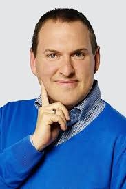 Cast & Crew for Pablo Escobar, The Drug Lord 1x25 "Escobar's own men begin  to betray him"