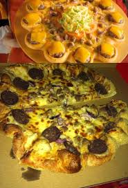 I Don T Think This Is What I Ordered Pizza Hut S New Burger Pizza Restaurant Recipes Famous Spice Recipes Restaurant Recipes