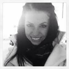 Alexandra Irwin's Instagram, Twitter & Facebook