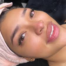 Esmeralda Rojas (@smeraldalashes) · Medellín, Colombia · Instagram photos  and videos