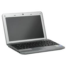 The e1210 has had time to attach the term netbook to its name, with the box describing it as an everywhere netbook. Medion Akoya E1210 Intel Atom N270 1 6ghz 1gb 10043573