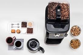 This tiny coffee grinding and brewing machine is the perfect option for a single person or a new couple. Philips Coffee Machine Grind And Brew 1 2l 1000w Black Metal Extra Saudi