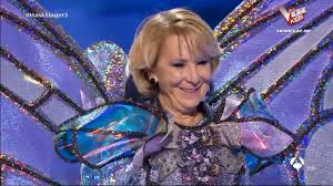 We did not find results for: Esperanza Aguirre Canta Y Baila Como Mariposa Otra Gran Sorpresa De Mask Singer 2