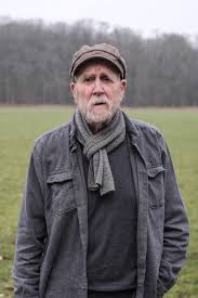 Snijders (amsterdam, 1937, pseudoniem van peter cornelis müller) is specialist in het zeer korte verhaal (zkv). Peter Muller Woont Waar Niemand Woont In Het Bos Achterhoek Gelderlander Nl