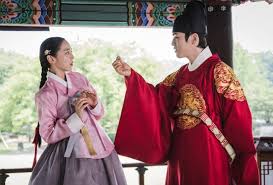 Tvn 새 토일 드라마 #철인왕후 2020년 12월 첫 방송★ #신혜선 #김정현 #배종옥 #김태우 #설인아 #나인우 불의의 사고로 대한민국 대표 허세남 영혼이 깃들어 '저 세상 텐션'을 갖게 된 중전 김소용과 두. ì² ì¸ìí ì íì xê¹ì í ì¡°ì í ì¼ìë ë¶ë¶ íì ì°ê¸° ìëì§ ìë²½