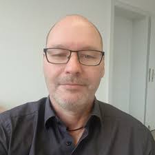 Walter Sales's Instagram, Twitter & Facebook