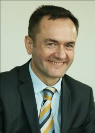 EIT CONFERENCE SPEAKERS' BIOGRAPHIES