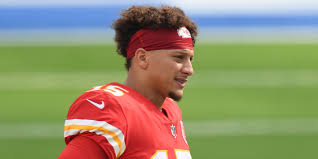 Patrick Mahomes' mom tells ESPN announcer: Don't call him 'Pat'