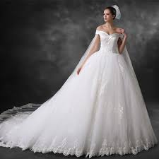 Beliebte hochzeitskleider 2020 geschäft, mode und schöne stile kleidung von missygowns.at, kaufen brautkleider in graz / wien online genießen mit günstigen preisen. Prinzessin Duchesse Corsage Brautkleid Carmen Ausschnitt Tull Spitze Mit Umhang Langer Schleppe