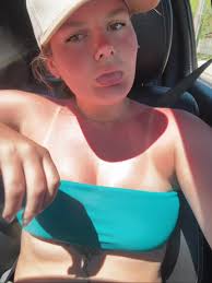 Layne (@laynelawver)