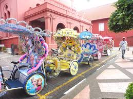 Untuk anda dengan anak kecil, kawasan ayer keroh yang dekat dengan plaza tol, ada lebih banyak tarikan buat mereka. Satu Hari Jalan Jalan Ke Melaka Malaysia Sancay S Blog