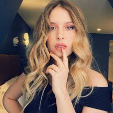 Her birthday, what she did before fame, her family life, fun trivia facts family life. Tay Iamtayofficial Instagram Photos And Videos