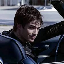 Who's more evil when there humanity is off ? Elena Stefan Damon