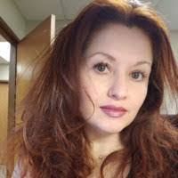 Lora Downs's Instagram, Twitter & Facebook