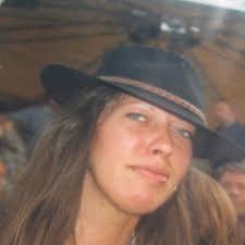 Karin Ott: Costume designer and crafty in Lüb…