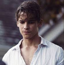 Brenton Thwaites Brenton Thwaites Brenton Richard Grayson