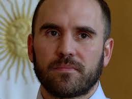 Question marks over Guzmán's tenure as economy minister