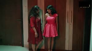 The Lesbian Seductress (Indian Web Series Lesbian Scenes) - EPORNER