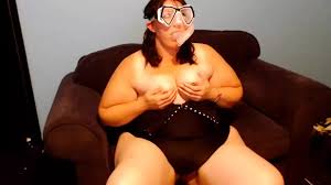 สาวสวยตัวใหญ่ดําน้ําดําน้ําลึกเล่นเสียว