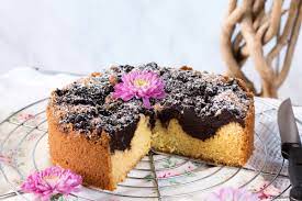 wolkenkuchen mit schokostreuseln schnelles rezept ohne backmischung rezept wolkenkuchen kuchen rezepte