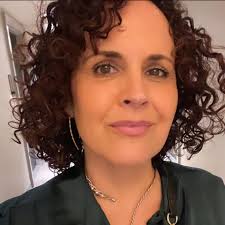 Sara Agah Franti ameongeza picha mpya