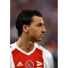 Career stats (appearances, goals, cards) and transfer history. Detallitos Zlatan Ibrahimovic Jadorepsg Zlatan Ibrahimovic Ajax Amsterdam