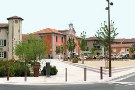 Projets Urbains Et Espaces Publics Creation De La Place De La Mairie Restructuration Du Centre Bourg Place De La Mairie Projet Urbain Architecture Du Paysage