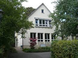 Zwischen spandauer vorstadt und scheunenviertel. Dietrich Bonhoeffer Haus