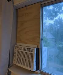 Insulate the side panel curtains by using dense. Air Conditioning
