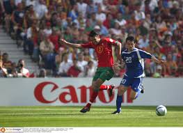 De cavalo, a pé, de mota, de kitesurf, de barco. 15 Anos Depois Do Euro2004 Ronaldo Continua Em Grande E Os Outros 22 Onde Param