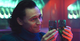 Is loki turning into marvel's doctor who? Xypcq2eu2bwjym