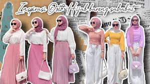Tips memilih baju couple, keren dan nggak norak. Baju Couple Bareng Temen 9 Inspirasi Ootd Kembaran Bareng Sahabat Modisnya Kompak Baju Couple Dengan Motif Berbeda Tapi Nuansa Warna Yang Hampir Sama Terlihat Dari Kemeja Lengan Pendek Pria Dan Atasan Redmonitoracao