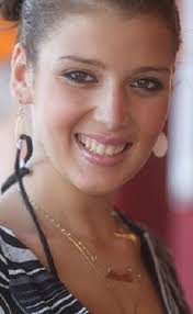 Eda sedalı ve tuğçe sarıkaya: Senem Kuyucuoglu Famousfix Com Post