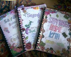 Adakah anda mencari templat buku skrap percuma? Contoh Buku Skrap Kreatif Frog Slinger