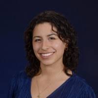 Karen Pereda's Instagram, Twitter & Facebook