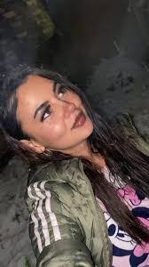 Alexandra Bromley's Instagram, Twitter & Facebook