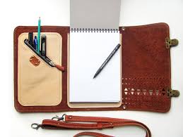 Leather Sketchbook Case With Pen Holder And Cross By Erikasleather Carnet De Croquis Pochette Cuir Cuir